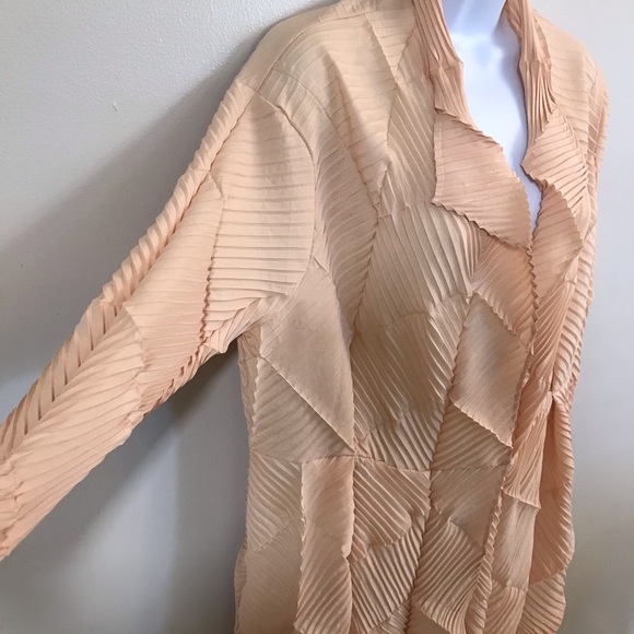 NWT Jerry T Cream Color Topper Jacket Size XL - Picture 2 of 6